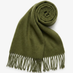 BUFANDA CON FLECOS VERDE MENTA